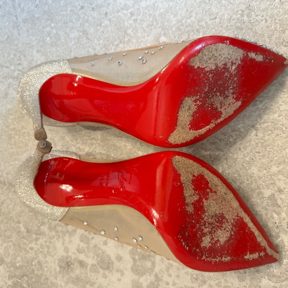 Used Christian Louboutin Pumps - Picture 11 of 12